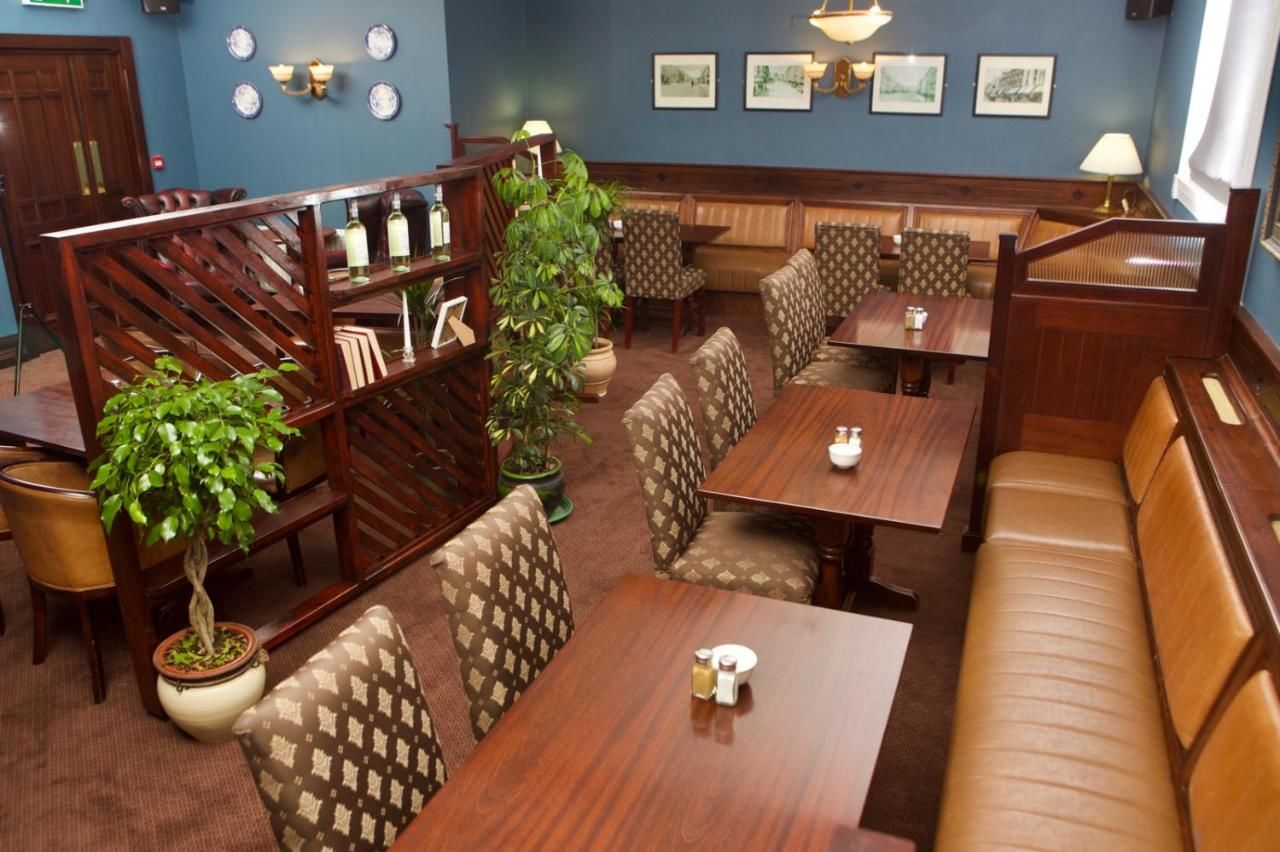 Отель Imperial Hotel Трали-22