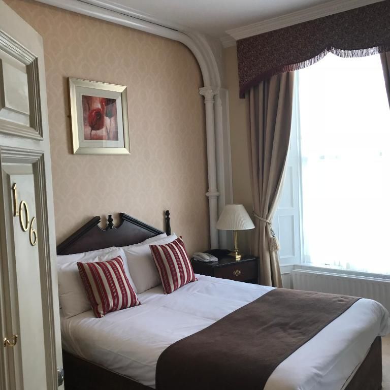 Отель Imperial Hotel Трали